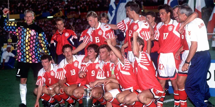 Cerita Sepak Bola: Denmark 1992