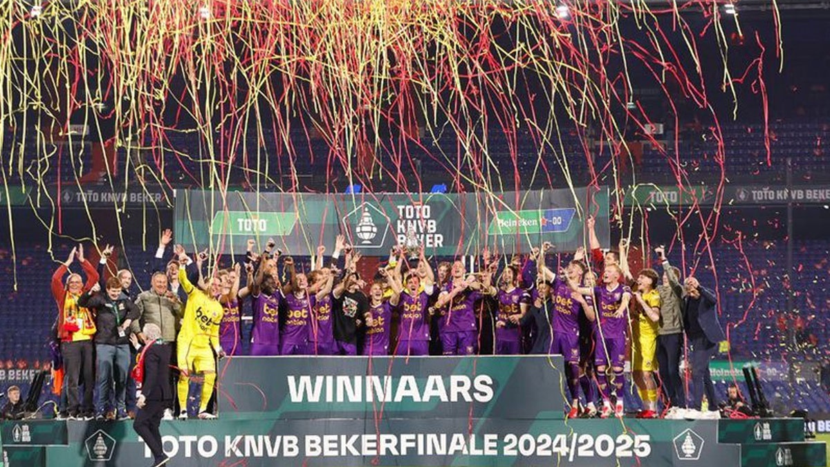 Sejarah Baru Go Ahead Eagles! Juara KNVB Beker, Tanpa Dean James di Final